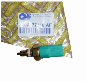 Backningssensor  8200177718 Renault