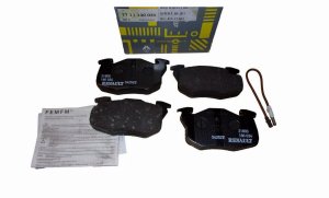 Bromsbelägg fram 7711130034 Renault Clio 1.1/1.2/1.4/1.9D BDX Original Ny