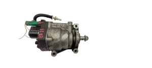 Insprutningspump  1.5 DCI Delphi  8200707450 8200057225 Begagnad Original Renault Scenic II