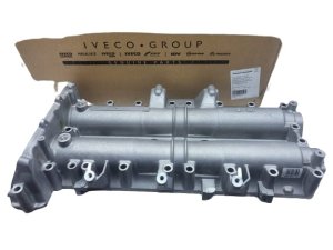 Ventilkåpa 504374027 Peugeot  Boxer 06- 3.0HDI Original Ny