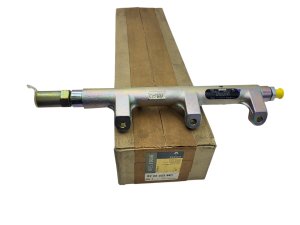 Injektionsramp Master II 2,5 DCI 8200023961 Ny originaldel från Renault