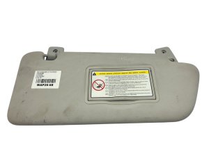 Solskydd vänster sida 16115133BJ 8143VN Begagnad originaldel från Peugeot