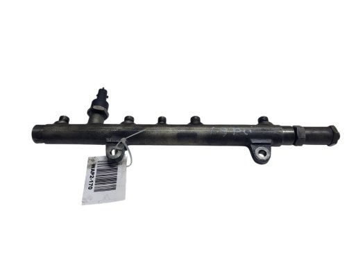Insprutningsrör 1.9 dCi 7700114017 0445214024 Renault Begagnad original