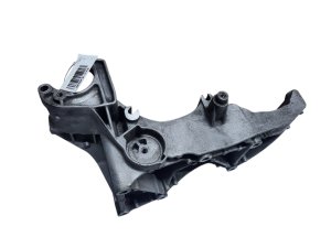 Motorstöd 1.9 DCI 8200183234 Renault Begagnad Original