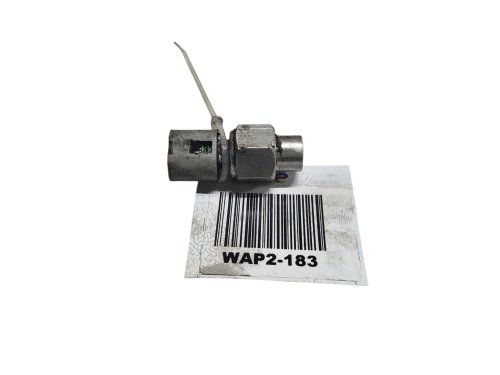 Oljetryckssensor 1.9 DCI 497610324R Renault Begagnad original