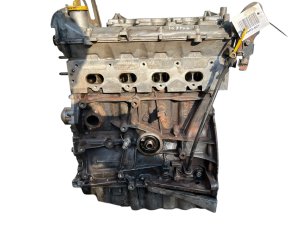 Bensinmotor 7701474414 2,0 16v F4R Renault Begagnad Original
