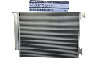 Kondensor för luftkonditionering 921005FA0A Renault Clio V 1.3TCE Original