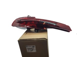 Lampa höger bak 9813836480 Peugeot 508 II Original