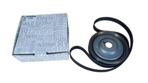 Kit med remskiva + rem 123035381R Dacia Duster II 1.5DCI Original Ny