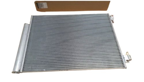 Valeo 921006454R luftkondensator Clio 4 Sandero 2